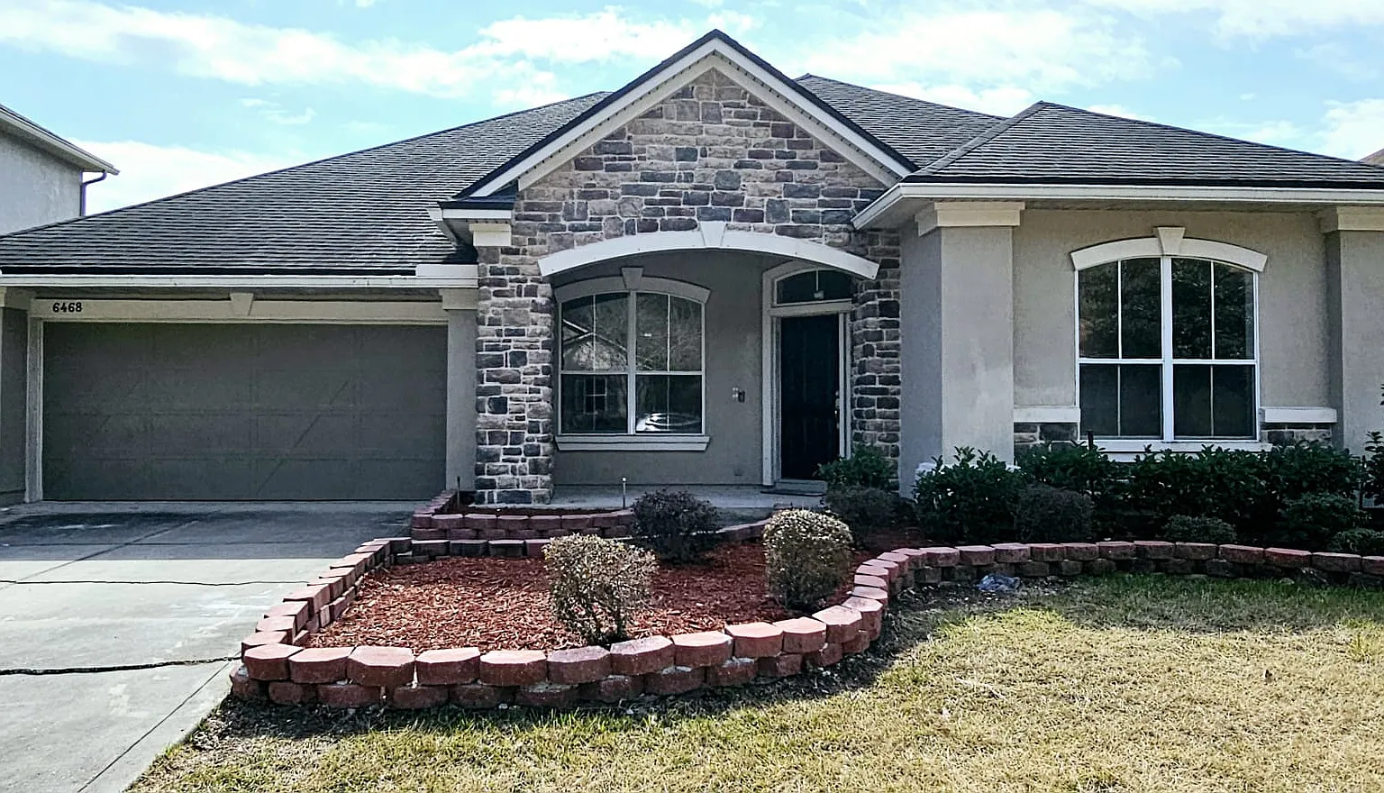 4 bed, 2462 sqft, $2,695 — Photo 1