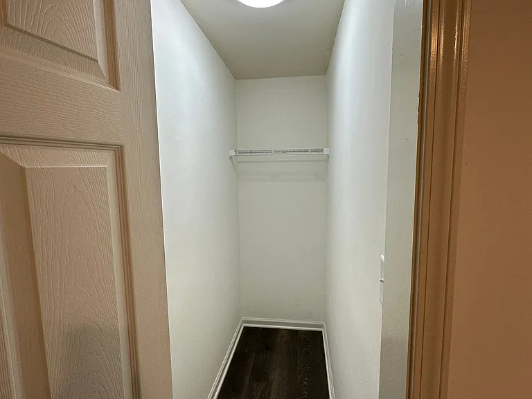 417 Burson Ave #A — Photo 11