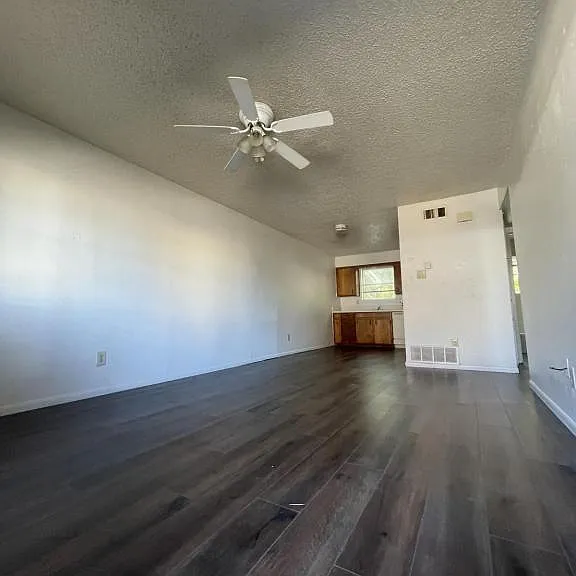 1208 Urbantke Ct #6 — Photo 1