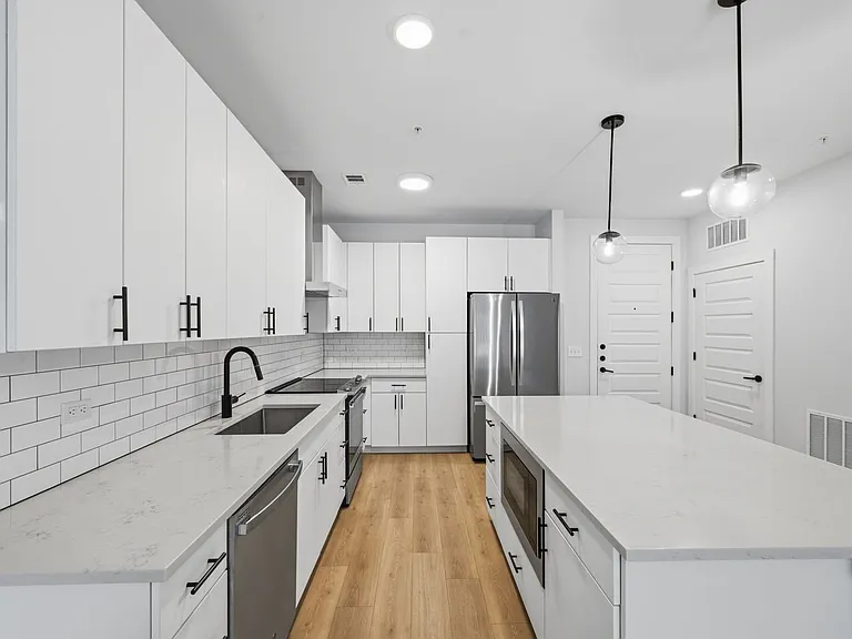 3101 Govalle Ave #101 — Photo 4