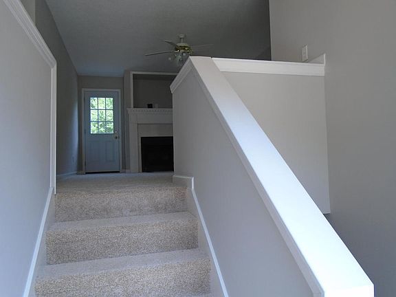 3rd image of 6757 Triton Cir #481