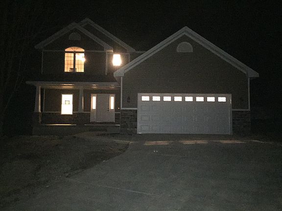 2nd image of 1302 E Jeffery Dr