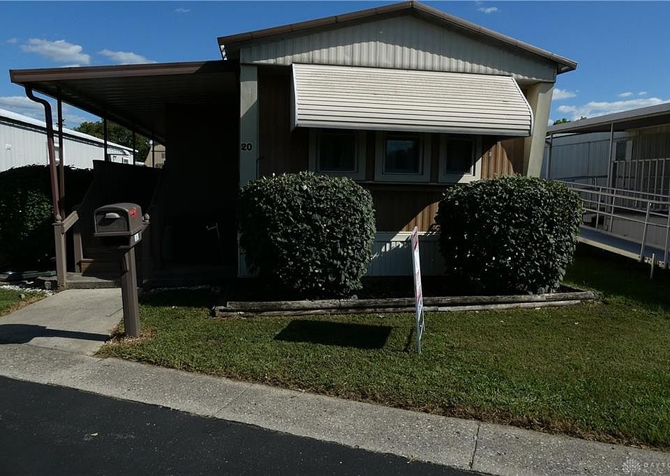 1st image of 20 Bella Casa Dr