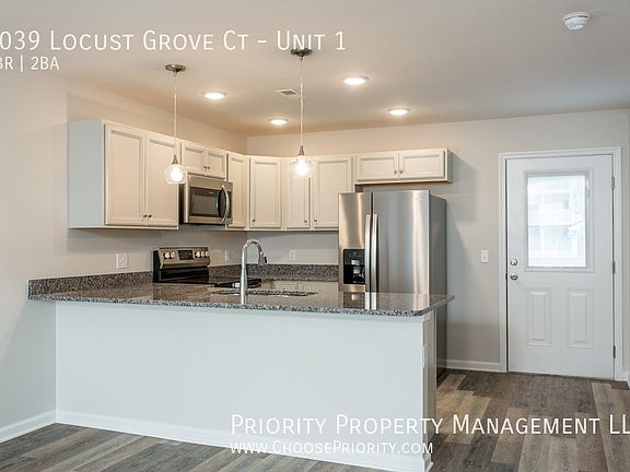 2nd image of 3039 Locust Hill Dr Unit 1