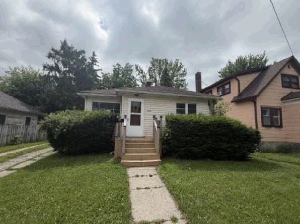 910 S Webster St, Saginaw, MI 48602