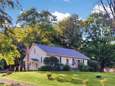101 Sellersville Dr, East Stroudsburg, PA, 18302