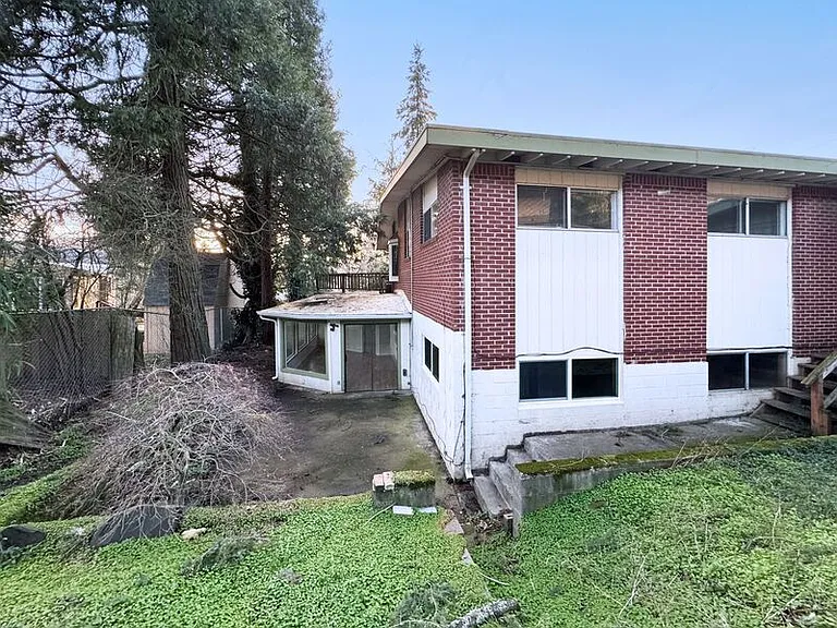 1180 E 37th Ave — Photo 9