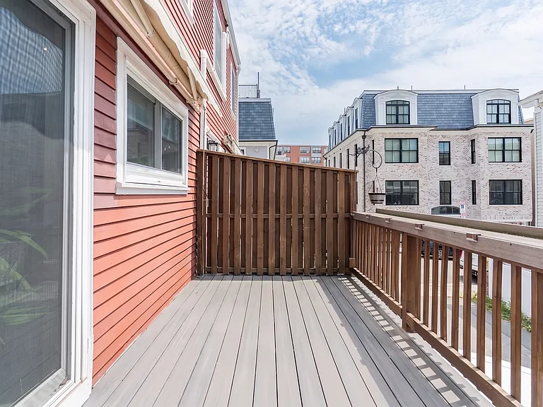 453 E 8th St #453 — Photo 16