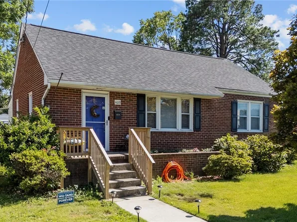 409 Walnut Ave, Colonial Heights, VA 23834