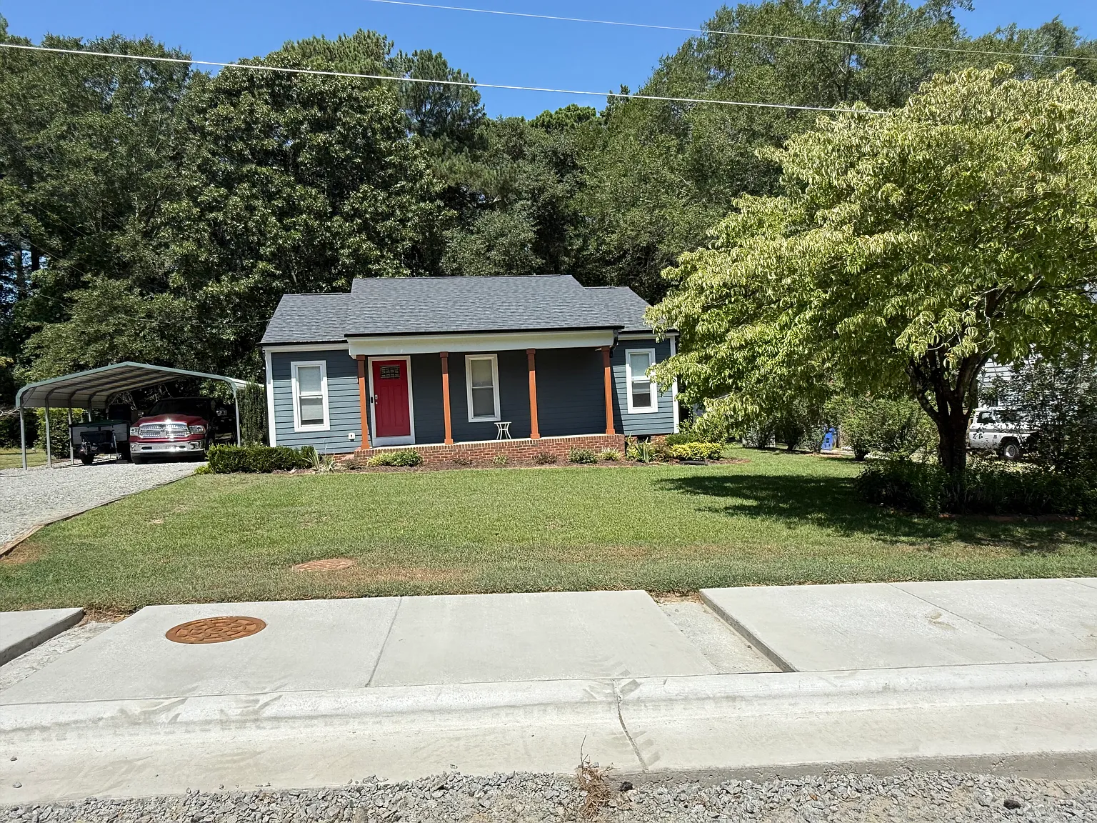 3 bed, 1022 sqft, $1,850 — Photo 1