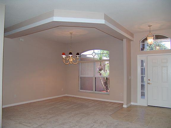 4th image of 6460 Longlake Dr