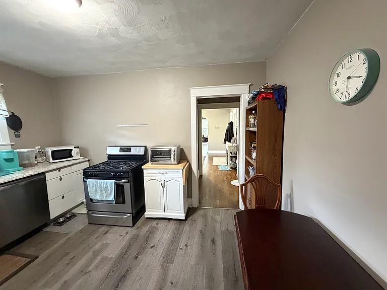 50 Lathrop Ave #2 — Photo 10