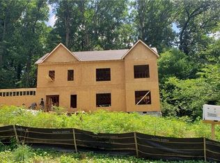 5736 Dekalb Ln, Norcross, GA 30093
