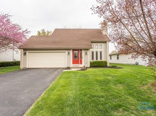 7266 Winding Brook Rd, Perrysburg, OH 43551