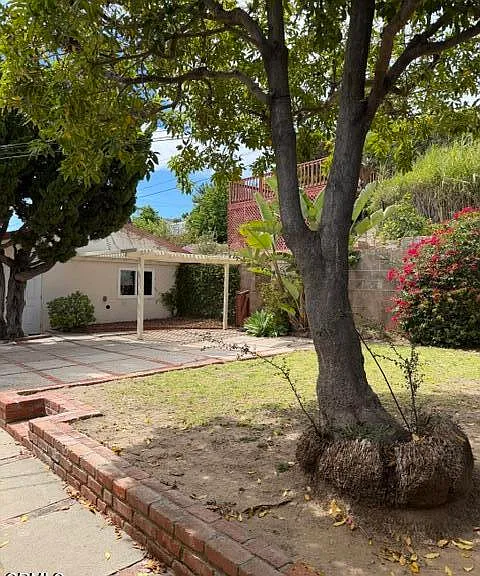 3115 Foothill Rd — Photo 3