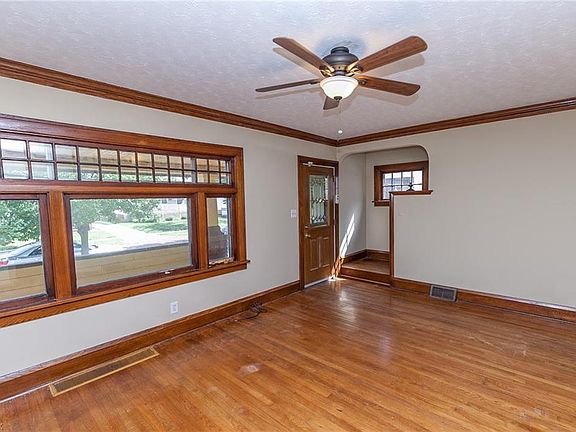 4th image of 3613 Germaine Ave