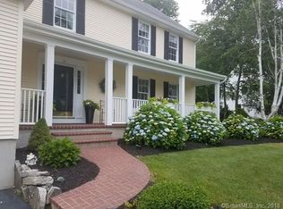 35 Deveron Dr, Madison, CT 06443