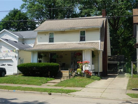 881 Stoner St, Akron, OH 44320