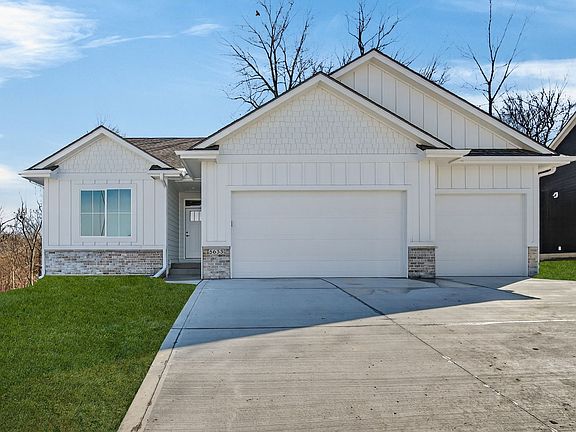 2nd image of 5633 Walnut Ridge Dr