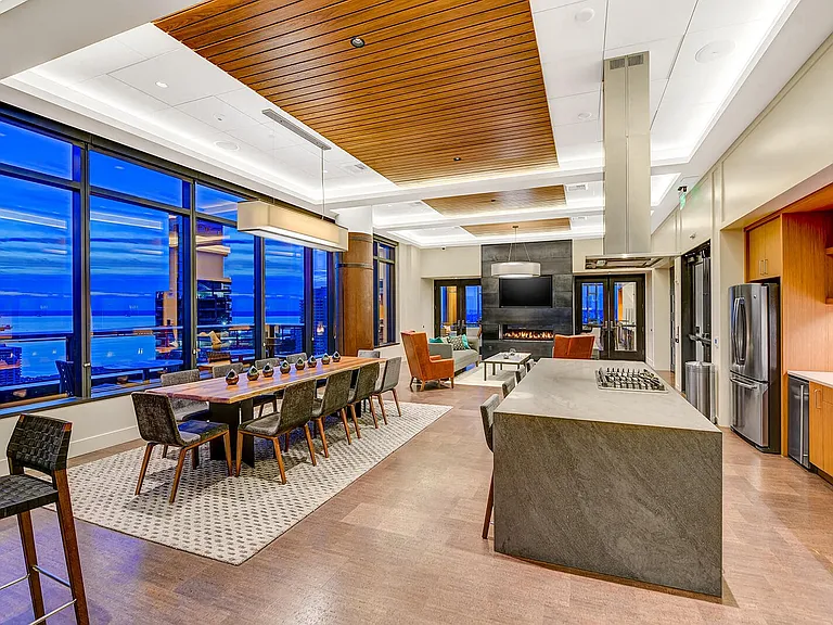 Kitchen in the Sky Lounge
