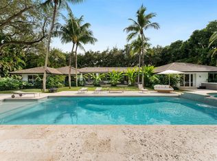 5851 SW 94th St, Pinecrest, FL 33156