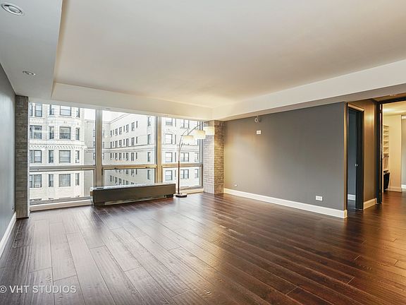 5th image of 2400 N Lakeview Ave APT 1805