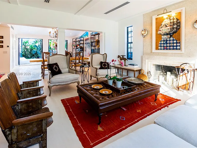 255 Palm Ave — Photo 4