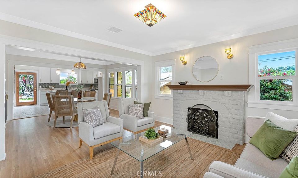 1st image of 6166 Oak Crest Way