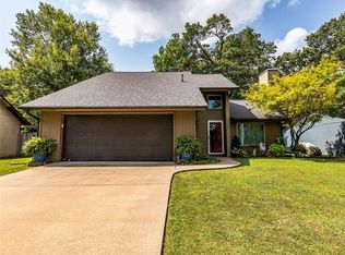 13689 Stoneridge Rd, Rogers, AR 72756