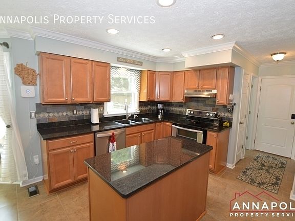 5th image of 555 Brightview Dr