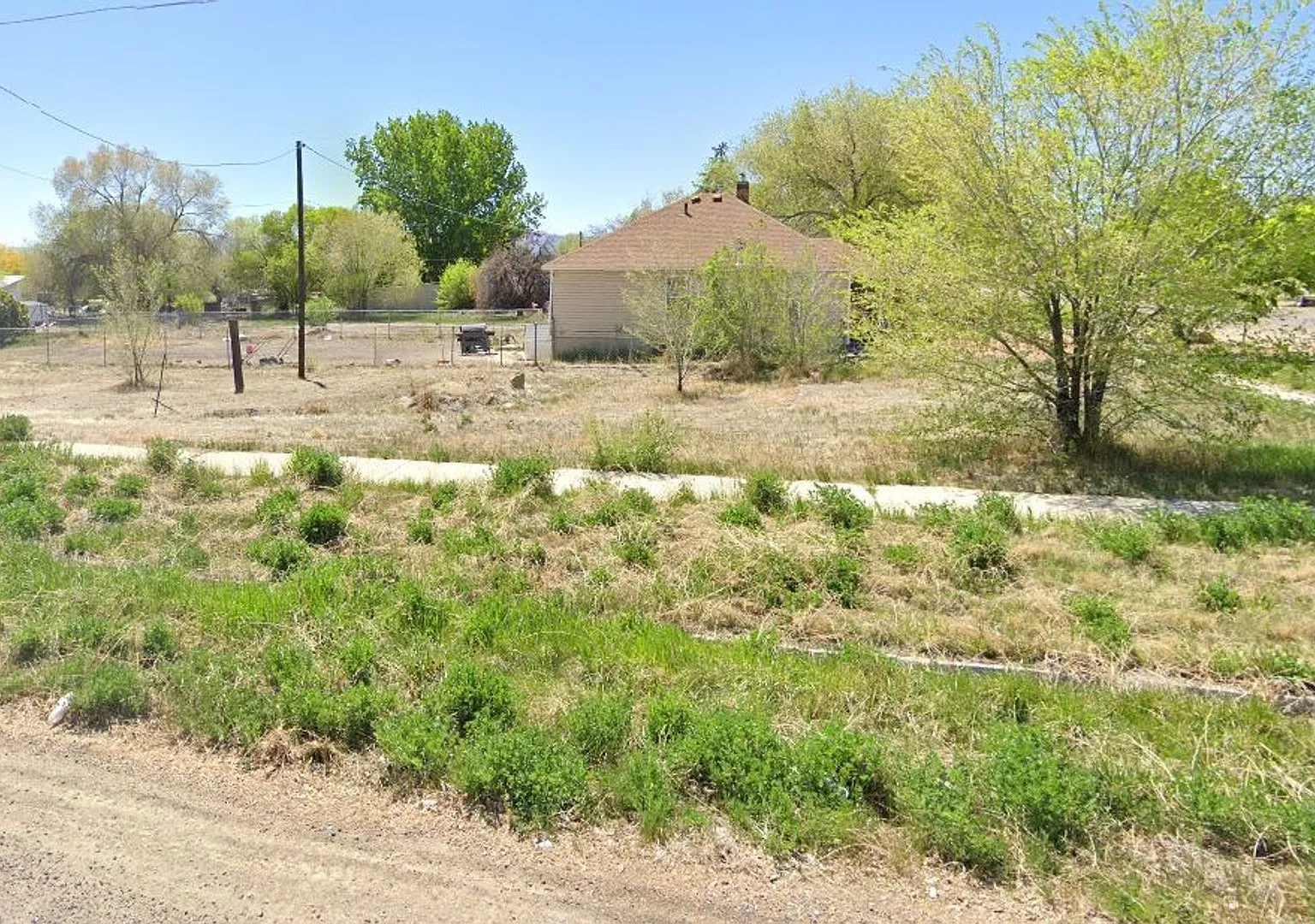 Charming Comfort 3 bedroom 1 bathroom house — Photo 3
