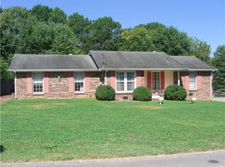 128 Dana Dr, Hendersonville, TN 37075