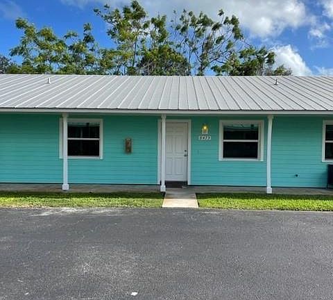 2nd image of 8473 SE Pine Cir