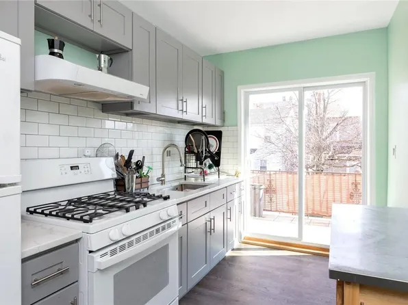 1416 Merry Avenue, Bronx, NY 10461