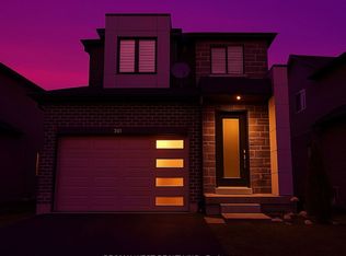 301 Freure Dr, Cambridge, ON N1S 0B5