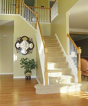 4th image of 854 Tremont Dr