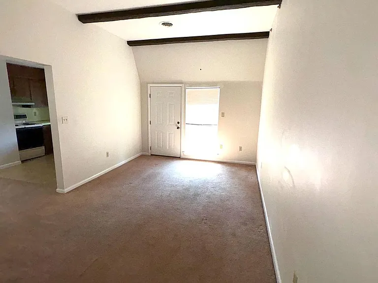 491 Church Ave — Photo 1