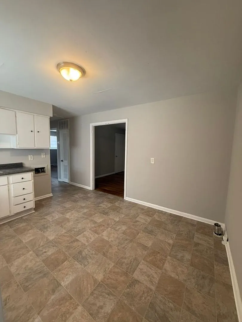4222 United LLC — Photo 3
