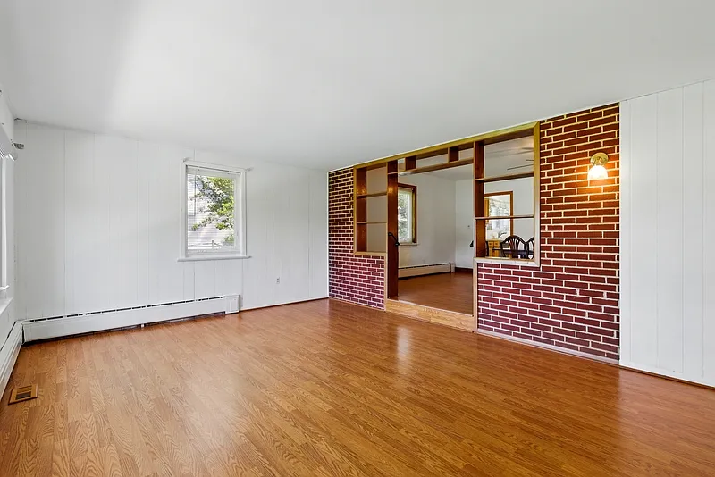 3 bed, 2.0 bath, 1638 sqft, $2,650 — Photo 4