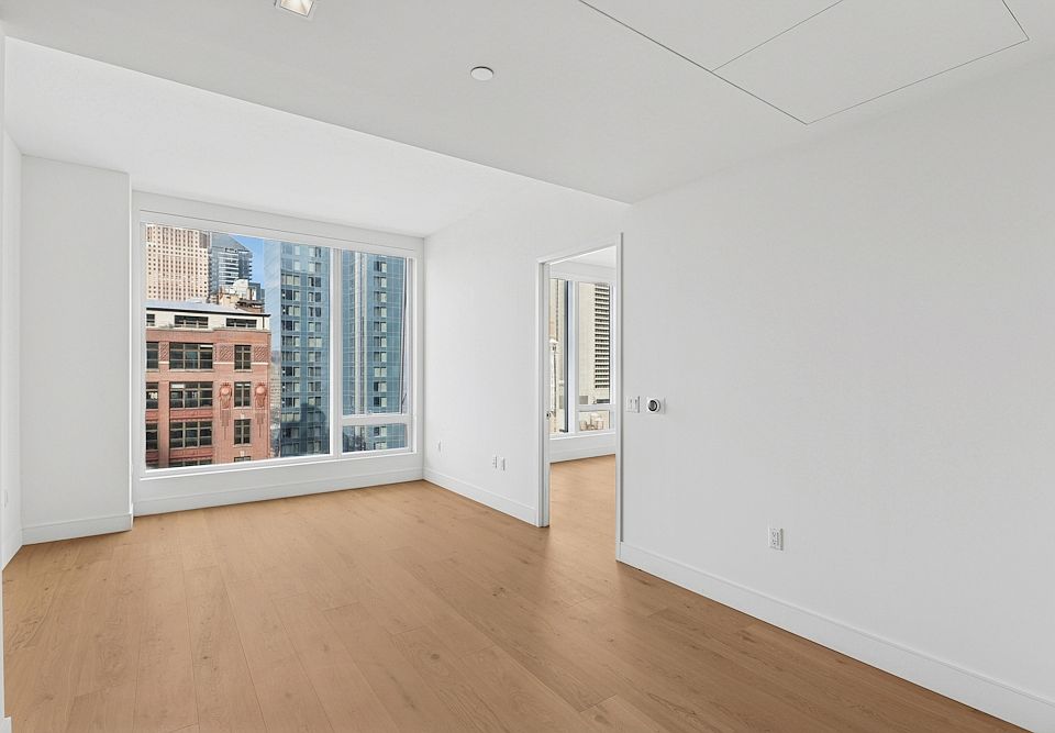 1st image of 312 W 43rd St #22I