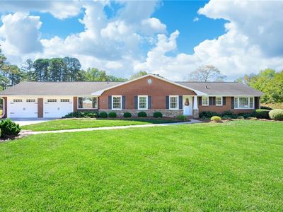 1497 Friedberg Church Rd, Winston Salem, NC, 27127