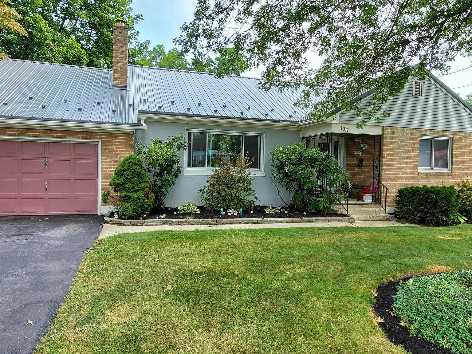 305 Roxbury Rd, Shippensburg, PA 17257 Zillow