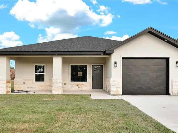 812 S Texas Ave, Mercedes, TX 78570