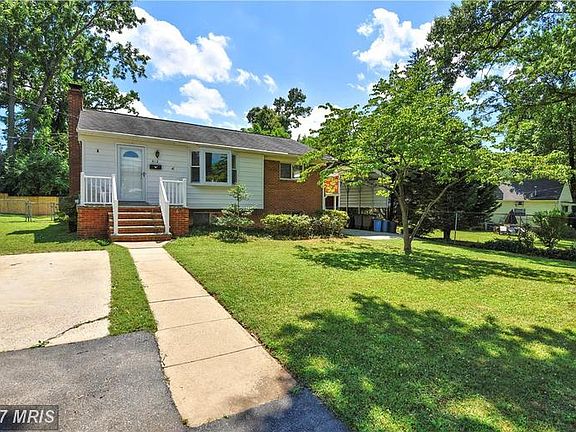 2nd image of 412 Anderson Ave