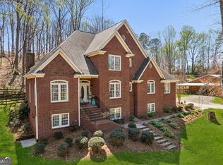 5388 Frazer Rd, Buford, GA 30518