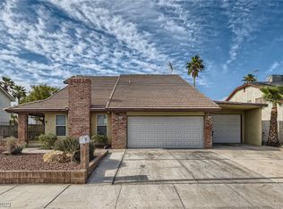 1874 Roxbury Ln, Las Vegas, NV 89119