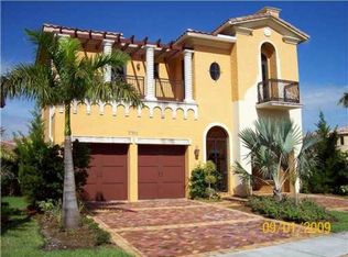 7911 Camden Ln, Parkland, FL 33076