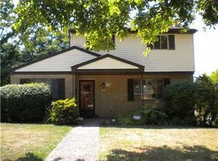 106 Fox Chase Dr, Verona, PA 15147