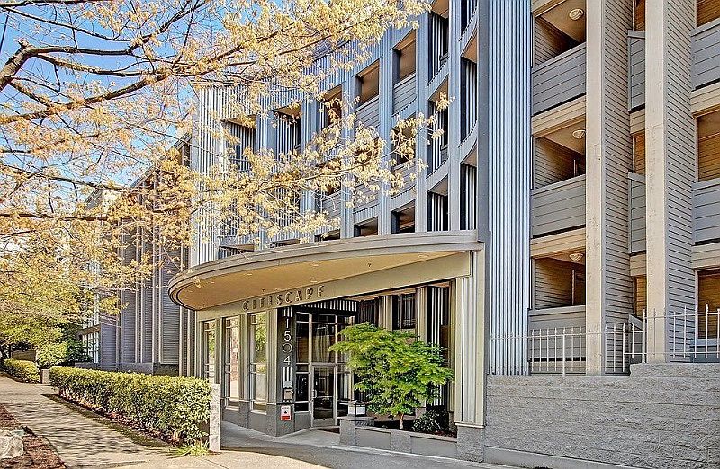 1st image of 1504 Aurora Ave N APT 207
