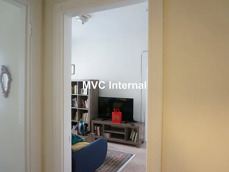 32 Park Vale Ave #7 — Photo 3